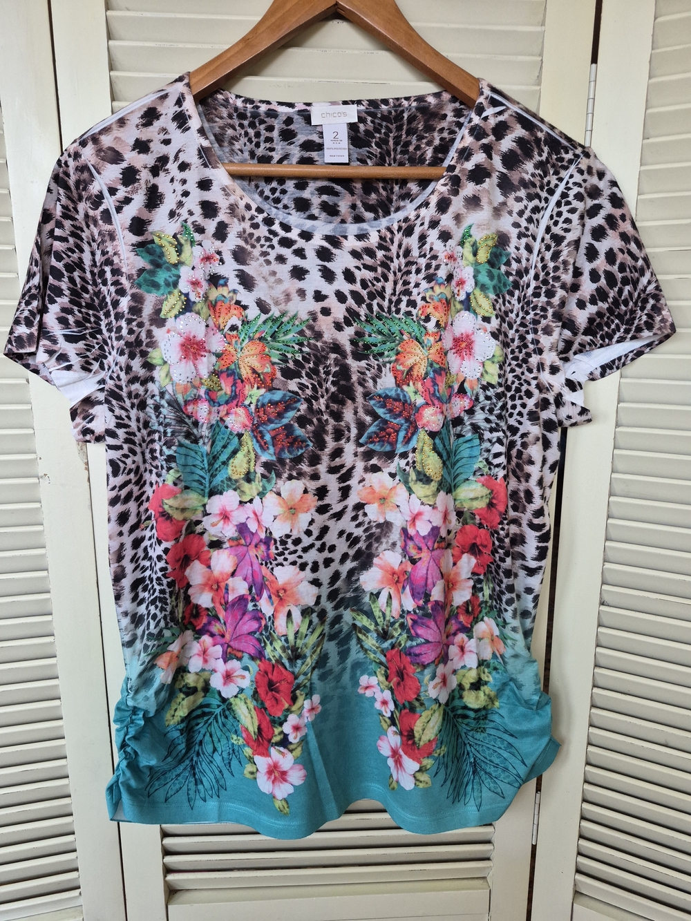 Chico's Teal Floral & Leopard Print w/ Rhinstones Short Sleeve Top Size 2 Large